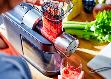 &Theta;&rho;&epsilon;&pi;&tau;&iota;&kappa;ό&sigmaf; &chi;&upsilon;&mu;ό&sigmaf; &pi;&omicron;&upsilon; &pi;&epsilon;&rho;&iota;&lambda;&alpha;&mu;&beta;ά&nu;&epsilon;&iota; &epsilon;&omega;&sigmaf; &kappa;&alpha;&iota; 90%* &tau;&omega;&nu; &phi;&rho;&omicron;ύ&tau;&omega;&nu; &kappa;&alpha;&iota; &tau;&omega;&nu; &lambda;&alpha;&chi;&alpha;&nu;&iota;&kappa;ώ&nu; &mu;&epsilon; &tau;&eta; &tau;&epsilon;&chi;&nu;&omicron;&lambda;&omicron;&gamma;ί&alpha; MicroMasticating