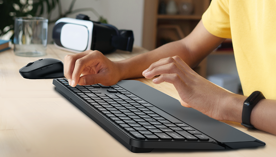 &Alpha;&xi;&epsilon;&sigma;&omicron;&upsilon;ά&rho; &gamma;&iota;&alpha; &tau;&omicron; &sigma;&pi;ί&tau;&iota; &kappa;&alpha;&iota; &tau;&omicron; &gamma;&rho;&alpha;&phi;&epsilon;ί&omicron;