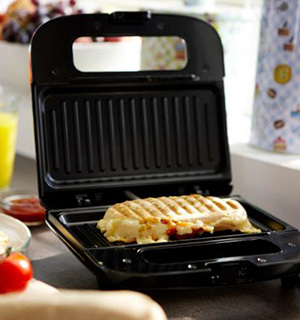 &Tau;&omicron;&sigma;&tau;&iota;έ&rho;&epsilon;&sigmaf; Philips