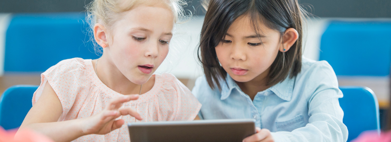 &sigma;&chi;&omicron;&lambda;&iota;&kappa;ό&sigmaf; &pi;ί&nu;&alpha;&kappa;&alpha;&sigmaf;